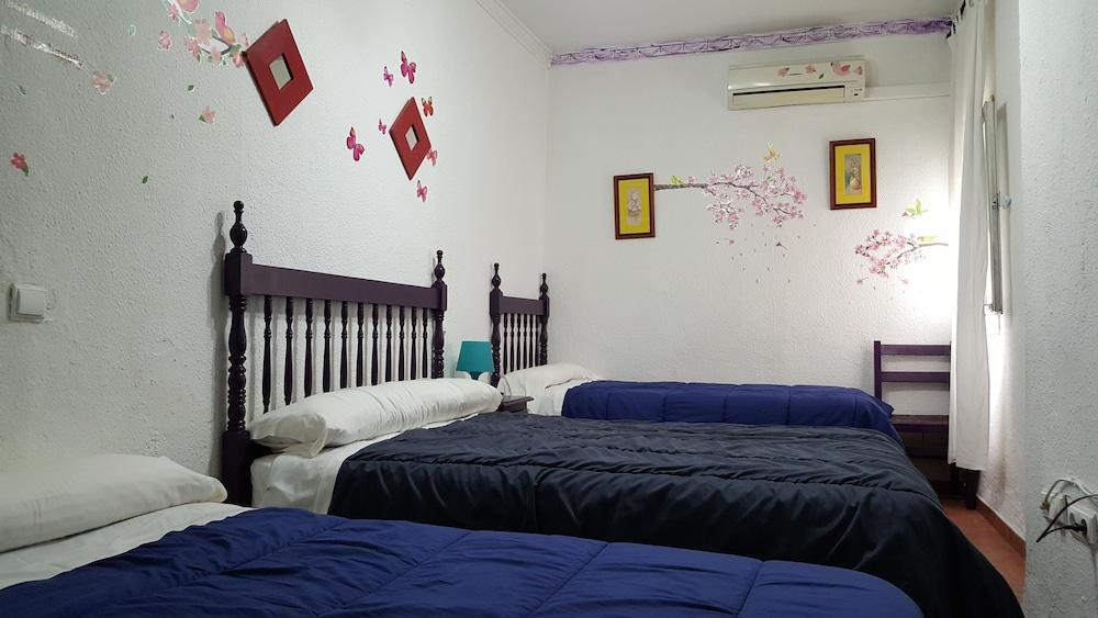 Pension Giraldilla Séville Extérieur photo