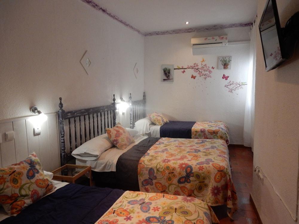 Pension Giraldilla Séville Extérieur photo