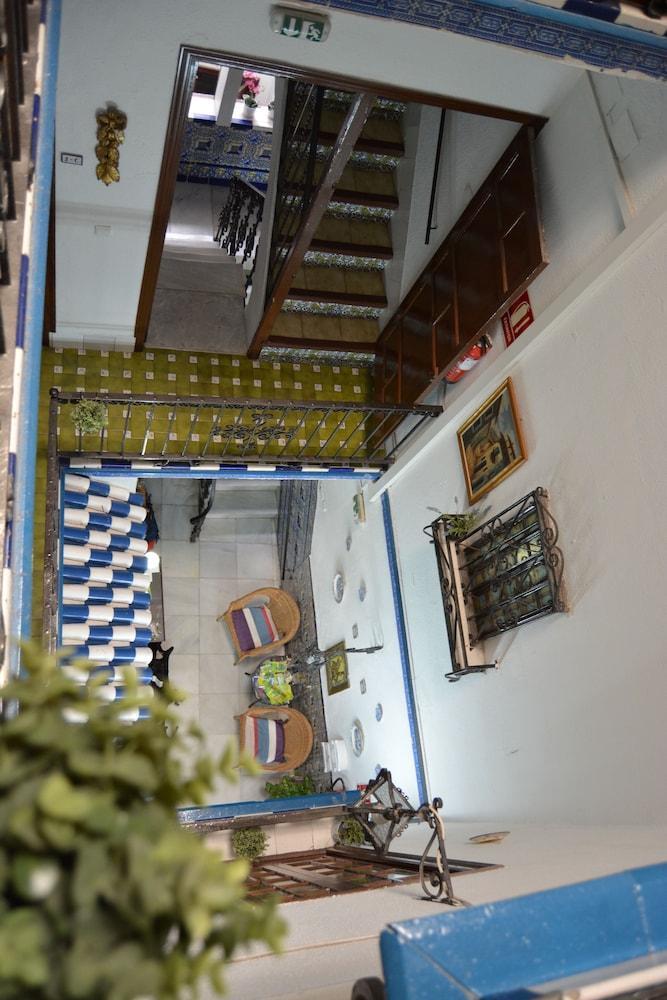 Pension Giraldilla Séville Extérieur photo