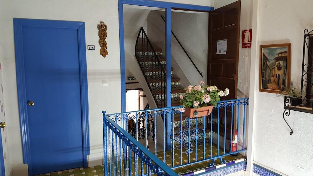 Pension Giraldilla Séville Extérieur photo